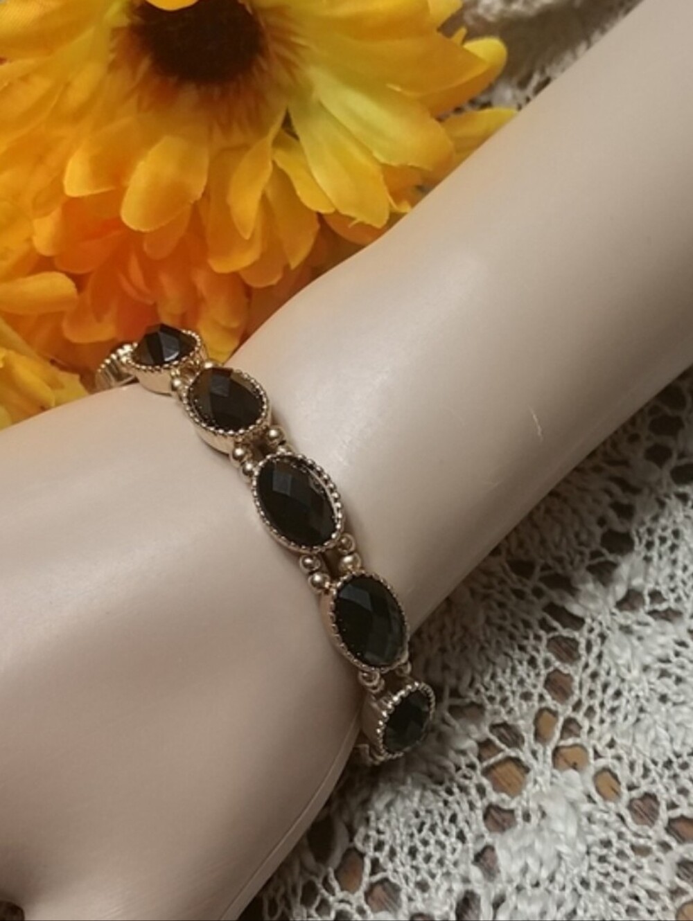 Charming Charlie Gold-Tone Stretch Bracelet with Faceted Black Stones NWT